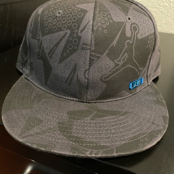 Jordan hat - Picture 1 of 2